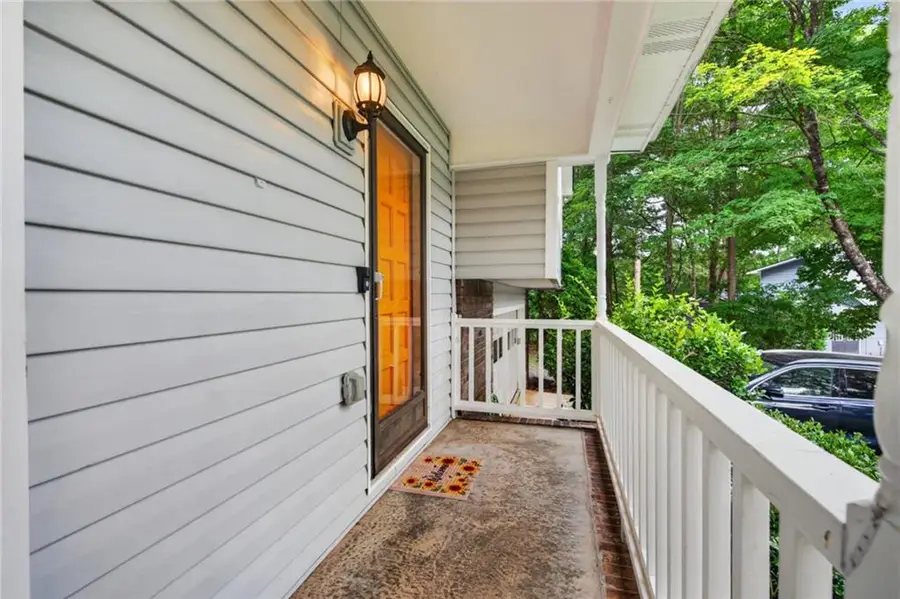 287 Plantation Circle Sw, Smyrna, GA 30082 - #2