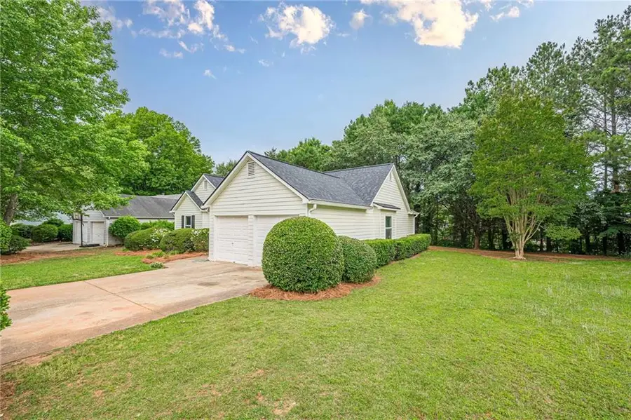 3002 Lake Park Trail, Acworth, GA 30101 - #3