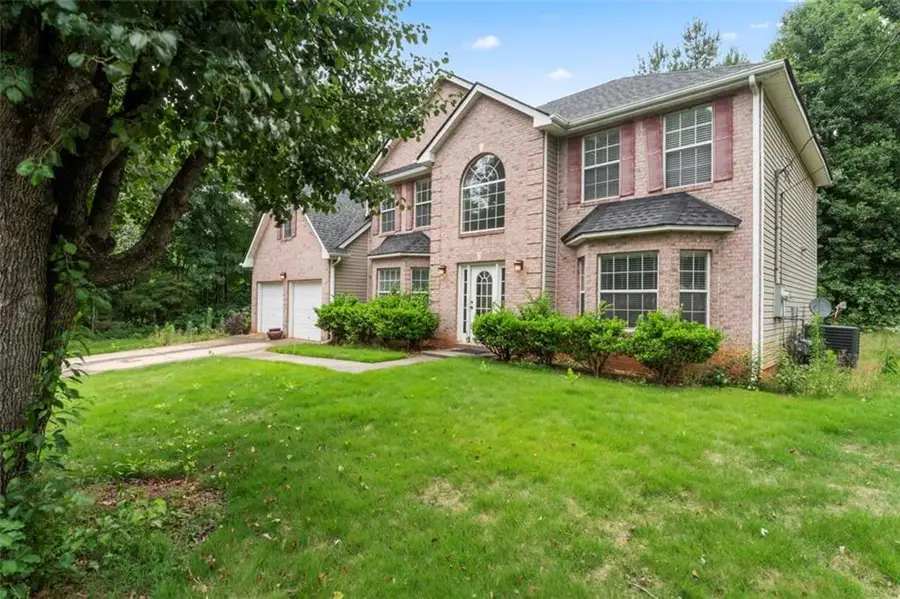 4042 Smithfield Trail, Ellenwood, GA 30294 - #2