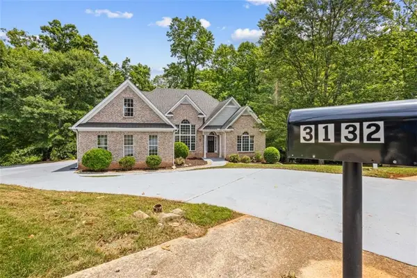 3132 Lovell Drive, Atlanta, GA 30311