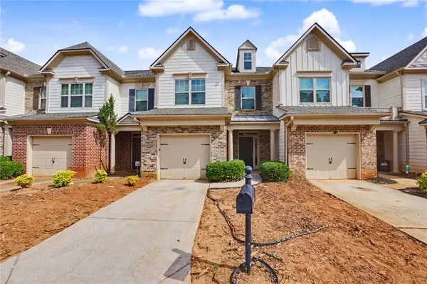 5124 Madeline Place, Stone Mountain, GA 30083