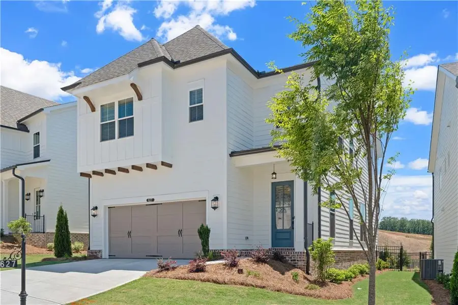 605 Beechwood Way, Hoschton, GA 30548 - #2