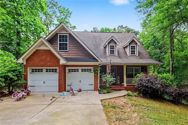 3186 Sweetbriar Drive, Villa Rica, GA 30180