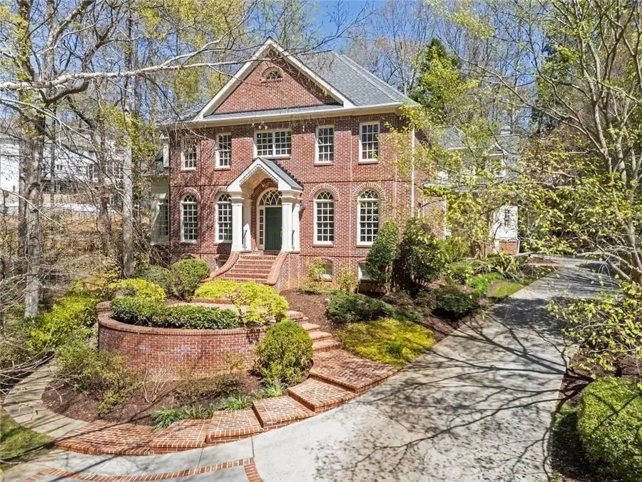 220 Sheridan Point Lane Ne, Sandy Springs, GA 30342 - #2