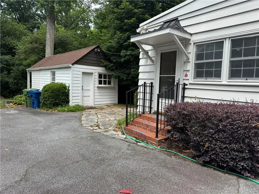 3648 Kingsboro Road Ne, Atlanta, GA 30319 - #2