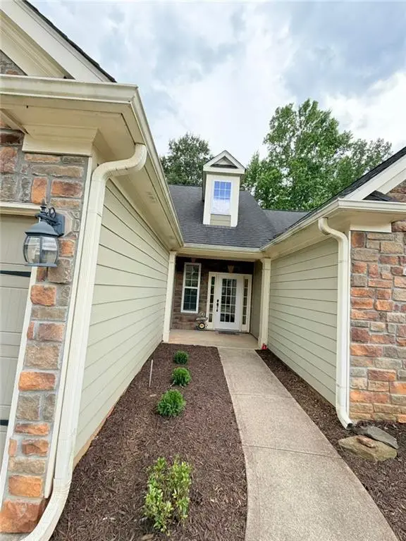 1030 Amber Waves Avenue, Hoschton, GA 30548 - #2