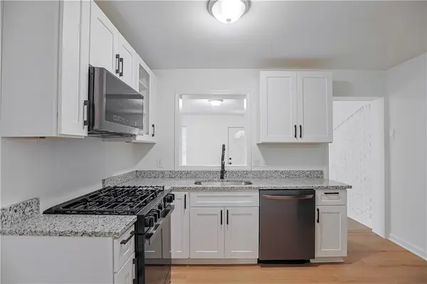 252 Whitworth Drive Sw, Atlanta, GA 30331