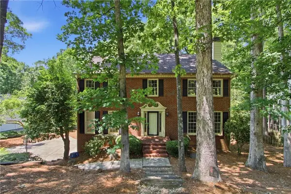 4003 Oakview Court, Alpharetta, GA 30005