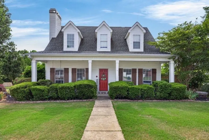 200 Meadow Lake Drive, Carrollton, GA 30116 - #3