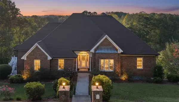 55 Rocky Circle Ne, White, GA 30184