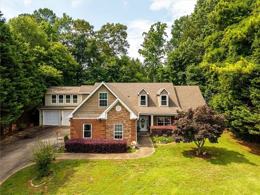 9390 Resort Circle, Gainesville, GA 30506 - #1