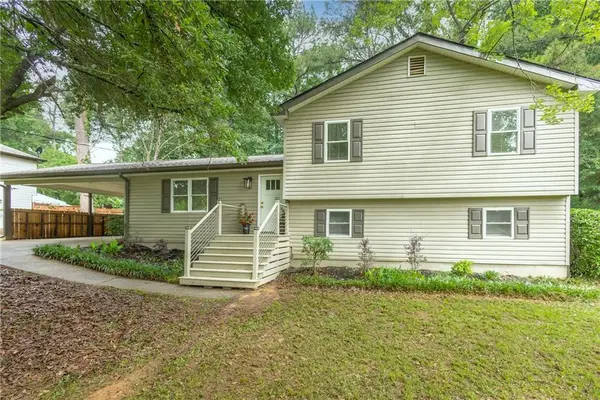 105 Stone Wood Lane, Lawrenceville, GA 30046