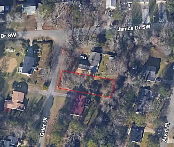 4472 Grier Drive, Snellville, GA 30039