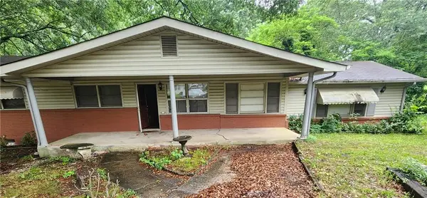 2546 Walton Way Sw, Marietta, GA 30060