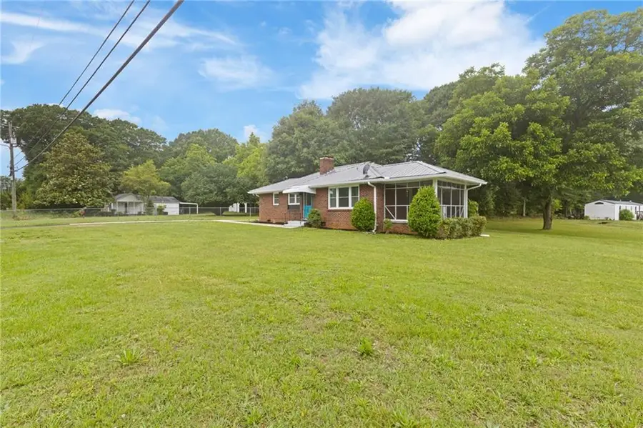 378 Highway 81, Loganville, GA 30054 - #2