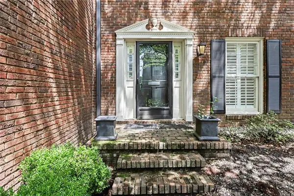 5217 Glenridge Drive Ne, Atlanta, GA 30342