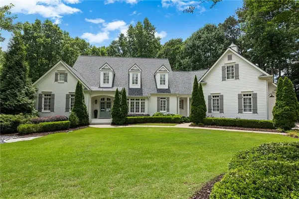 570 Laurel Oaks Lane, Milton, GA 30004