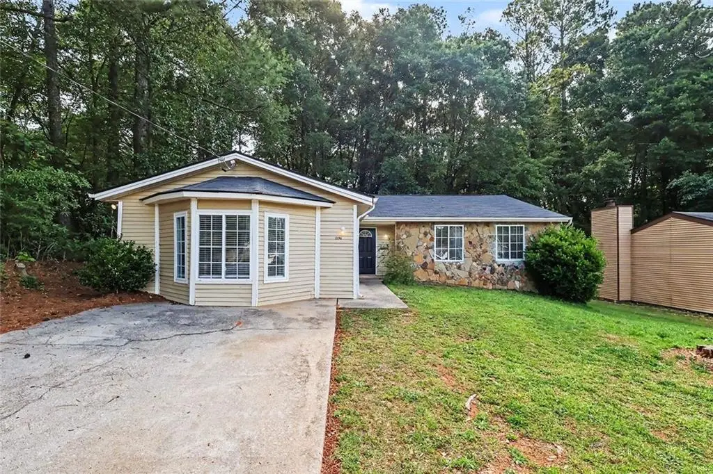 2196 Scarbrough Drive, Stone Mountain, GA 30088 - #1