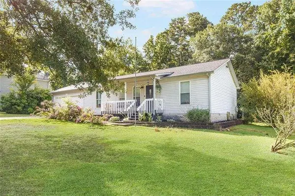 237 Mona Place, Dallas, GA 30132