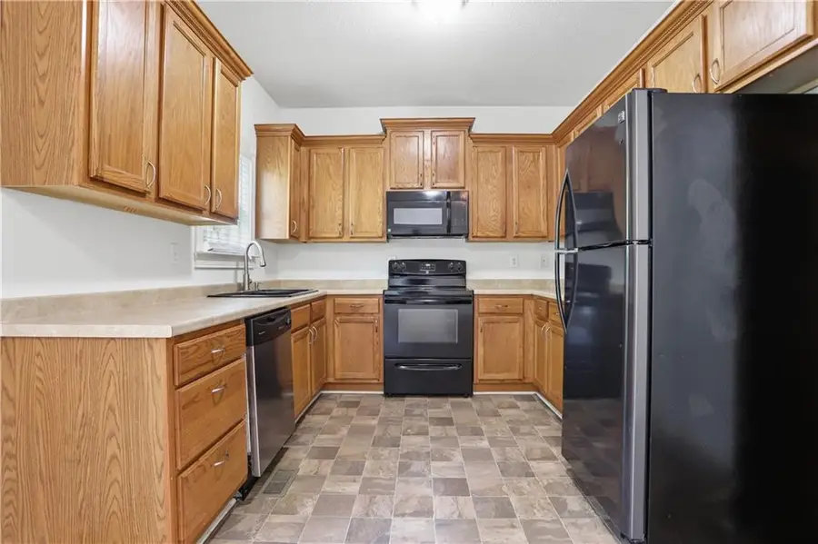 117 E Woodland Manor, Temple, GA 30179 - #2