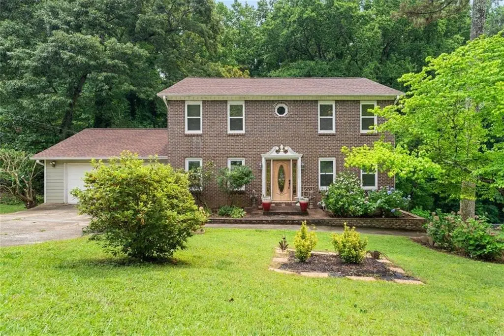 2888 Carrousel Court, Stone Mountain, GA 30087 - #1
