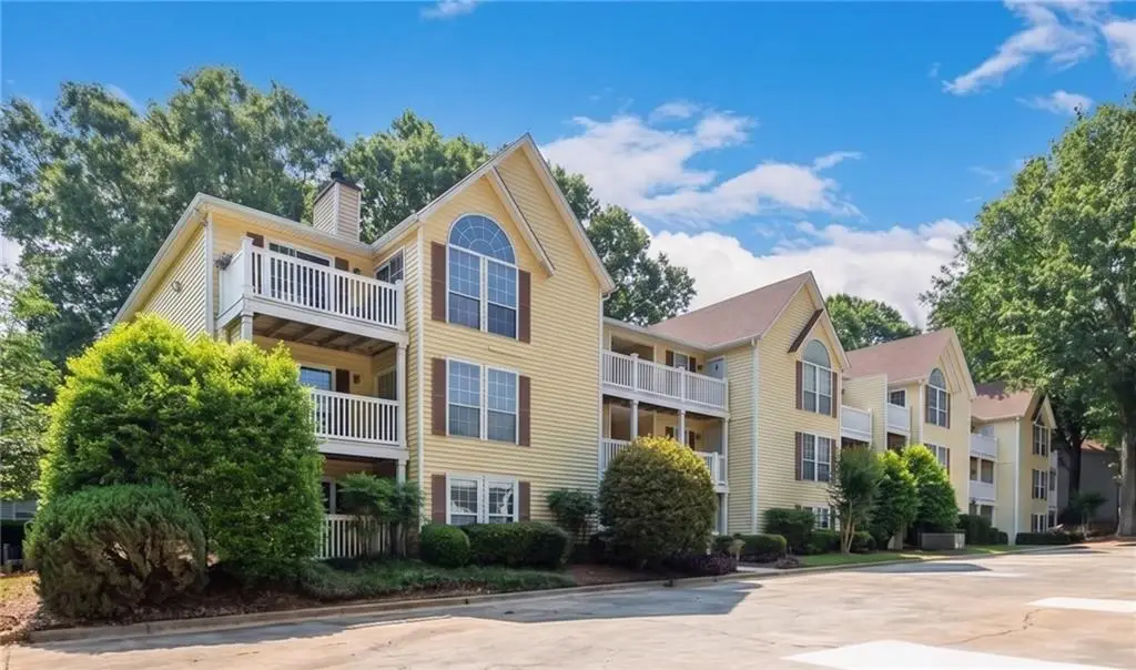 565 Old Cobblestone Trail, Avondale Estates, GA 30002 - #1