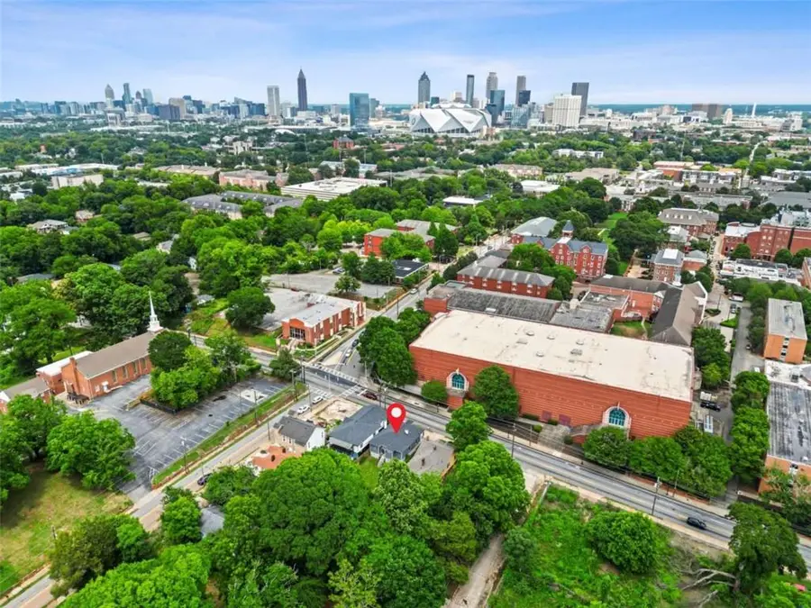 219 Joseph E Lowery Boulevard Sw, Atlanta, GA 30314 - #2