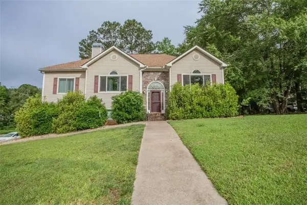 126 W Woodland Manor W, Temple, GA 30179