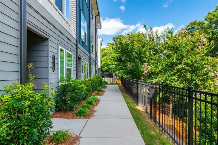 1517 Layton Lane Nw, Atlanta, GA 30318 - #2