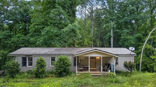 472 Old Mccoy Place, Waleska, GA 30183
