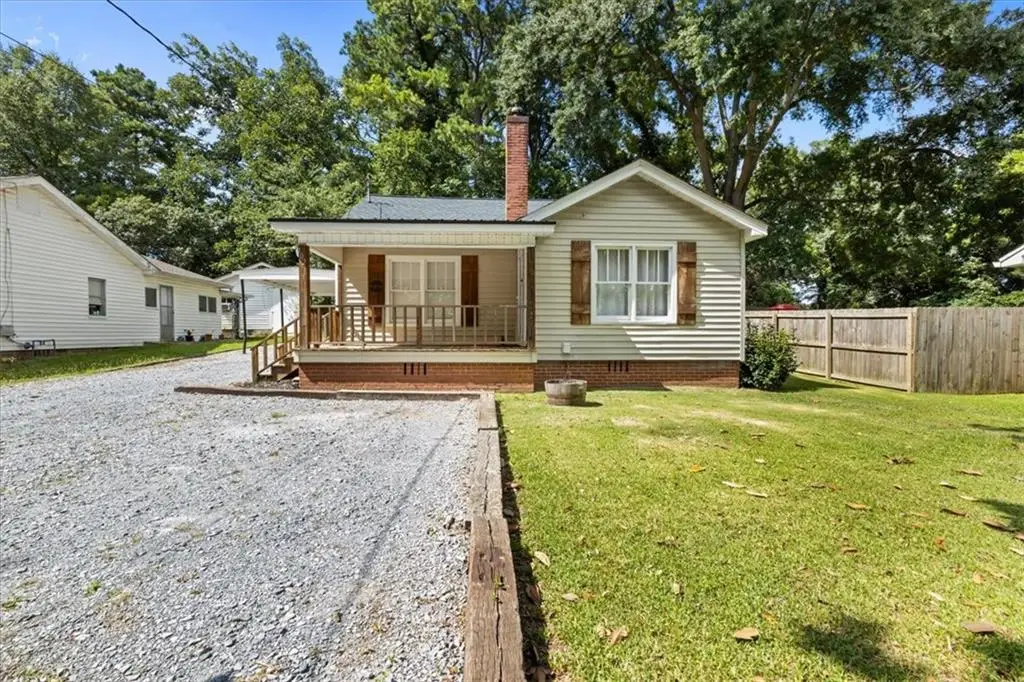 102 W Fairmount Avenue W, Cedartown, GA 30125 - #1