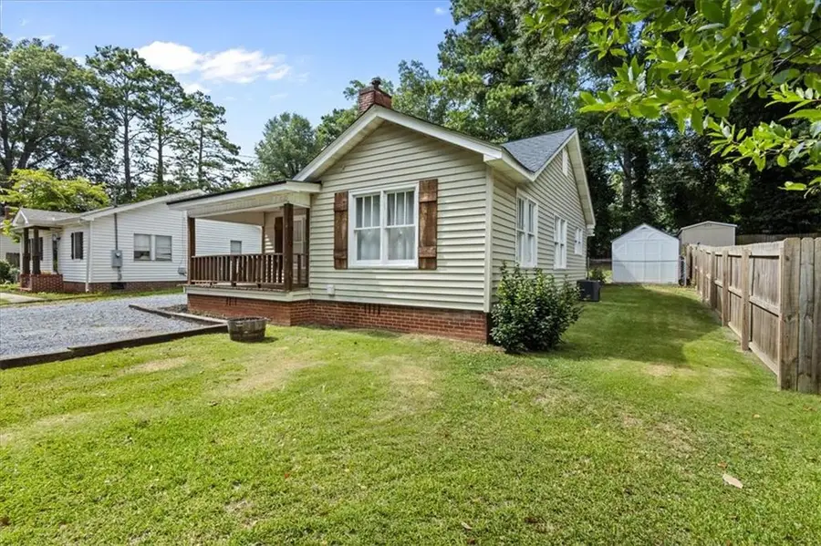 102 W Fairmount Avenue W, Cedartown, GA 30125 - #3