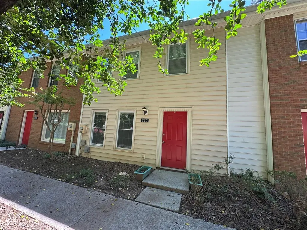 220 Chads Ford Way, Roswell, GA 30076 - #1