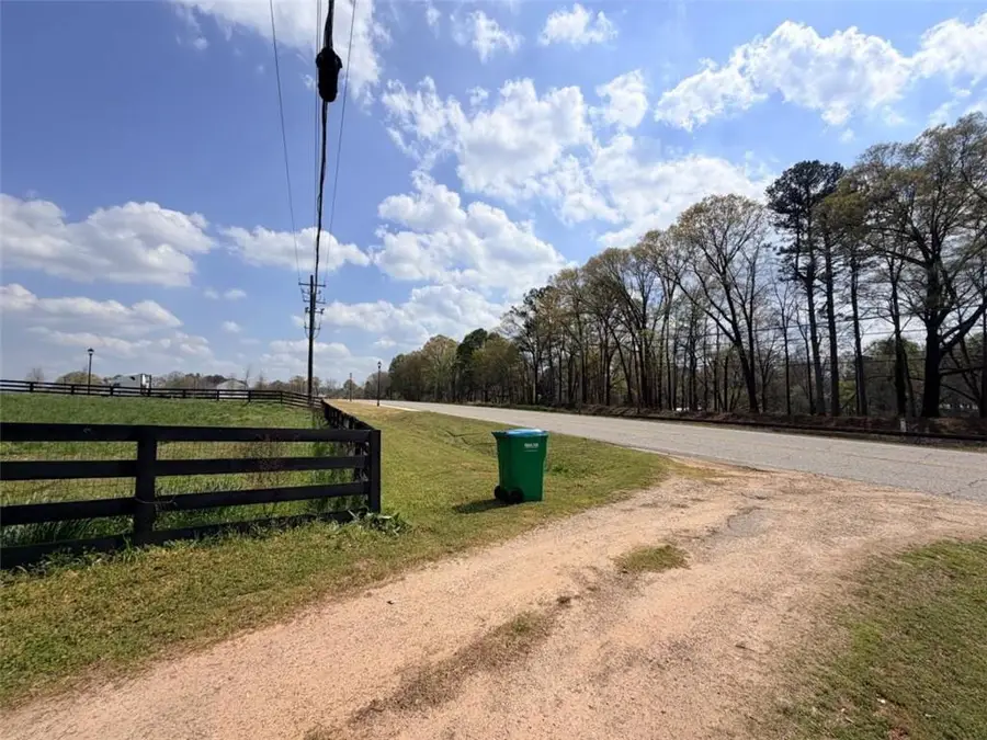 662 Old Gainesville Hwy, Pendergrass, GA 30567 - #3