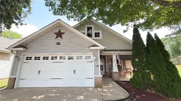 71 Oakbrook Drive Sw, Cartersville, GA 30120