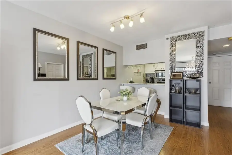 3481 Lakeside Drive Ne #3004, Atlanta, GA 30326 - #3