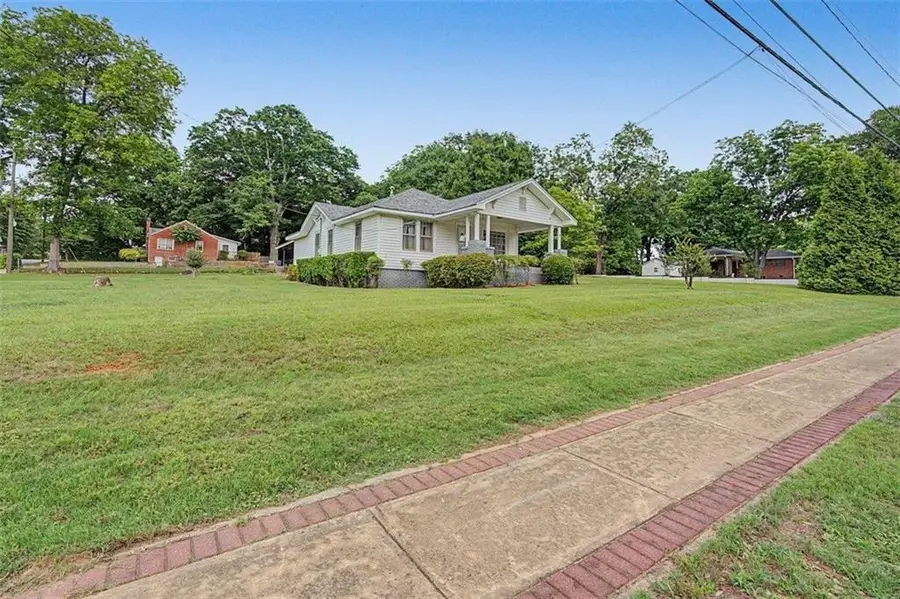 4228 Atlanta Street, Powder Springs, GA 30127 - #2