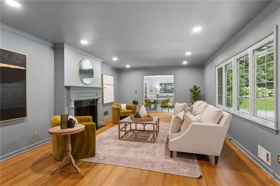 3920 Peachtree Dunwoody Road Ne, Atlanta, GA 30342 - #3