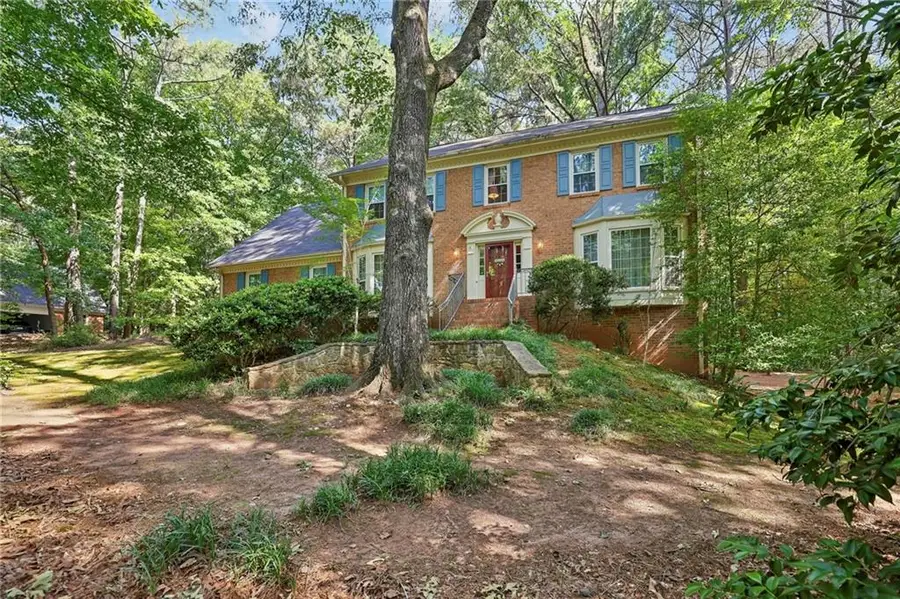 6051 Millstone Run, Stone Mountain, GA 30087 - #2