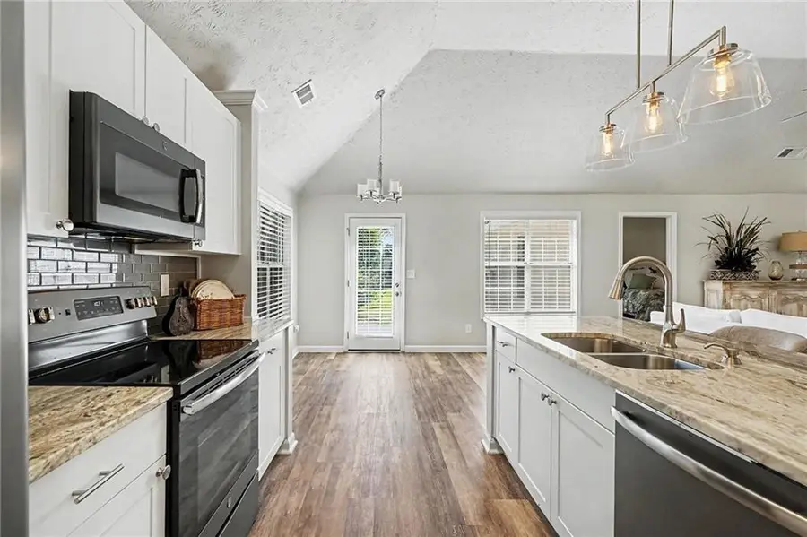 1545 Quail Point Run, Hoschton, GA 30548 - #3