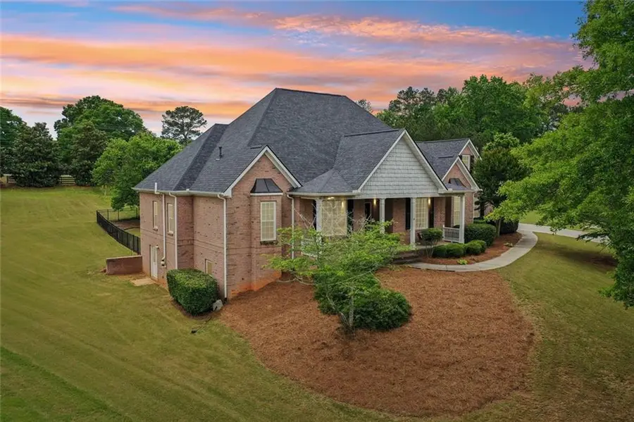 807 Kennedy Court, Loganville, GA 30052 - #2