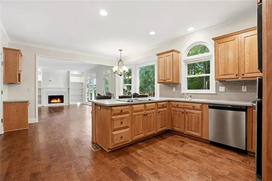4619 Wickford Circle Ne, Roswell, GA 30075 - #3