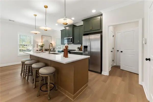 348 Marigold Lane, Woodstock, GA 30188