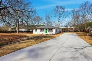 127 Perry Street, Loganville, GA 30052 - #1