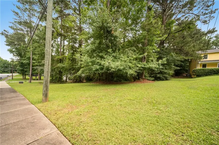 3570 Burlingham Drive, Lithonia, GA 30038 - #3
