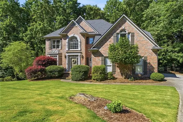 835 Forestwalk Drive, Suwanee, GA 30024