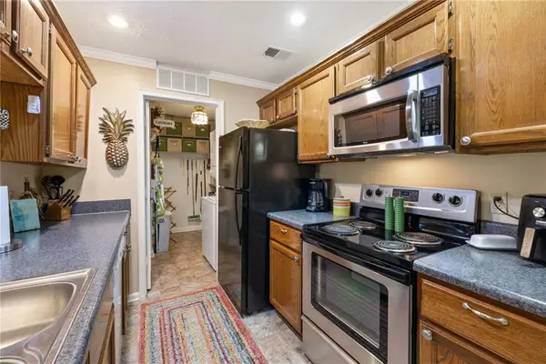 525 Warm Springs Circle, Roswell, GA 30075