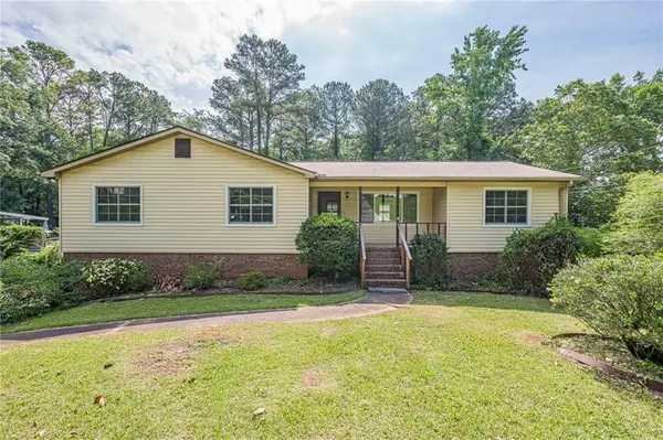 255 Sabrina Court, Woodstock, GA 30188