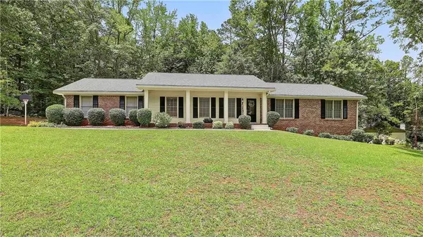 6650 Corico Way, Fairburn, GA 30213