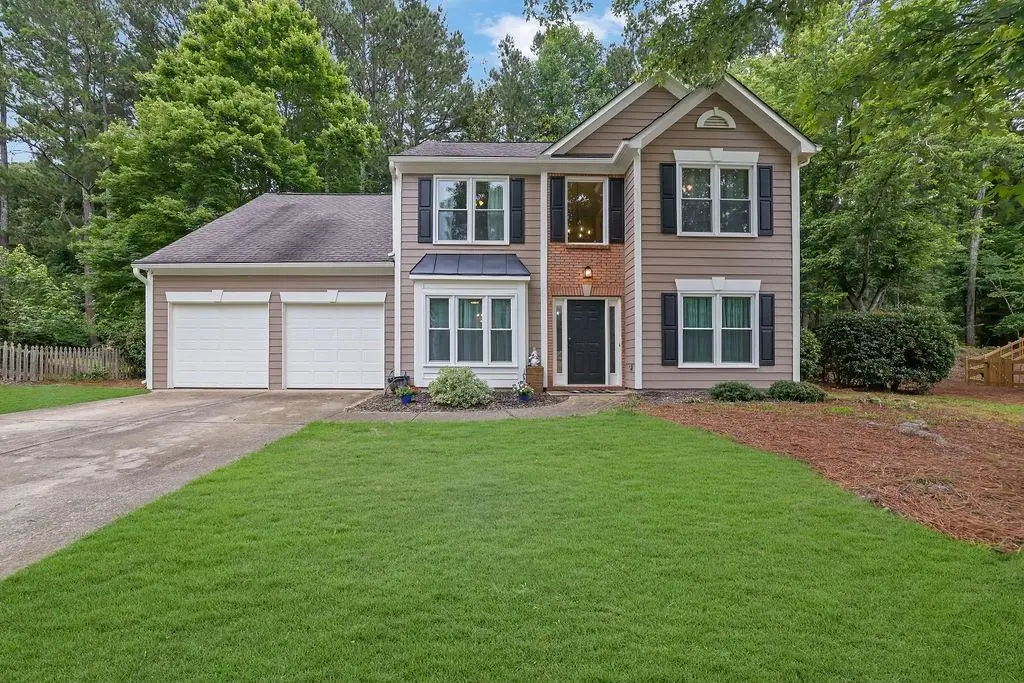 8011 Huntcliff Road, Woodstock, GA 30189 - #1